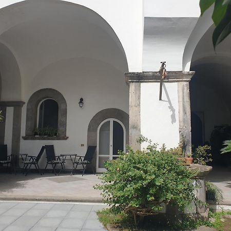 ホテル La Casa Delle Camelie メタ エクステリア 写真